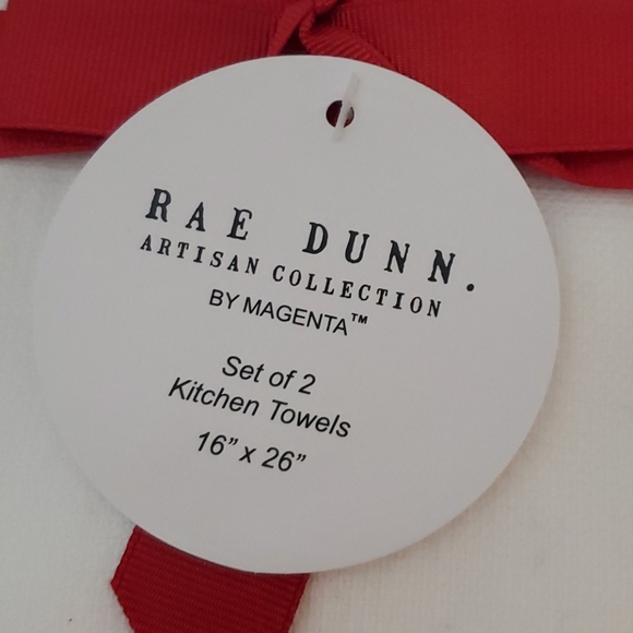 🆕️ Rae Dunn Christmas Kitchen Towels Set of 2 - Picture 2 of 10